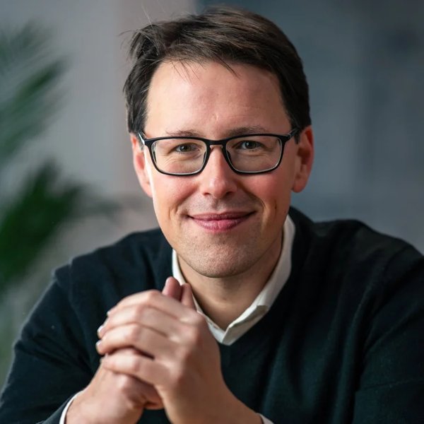 Portrait von Tomas Herzberger
